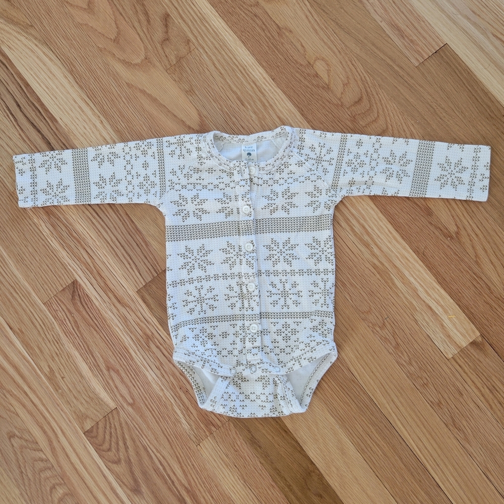 Kate Quinn holiday Winter long sleeve onesie, 12-18m